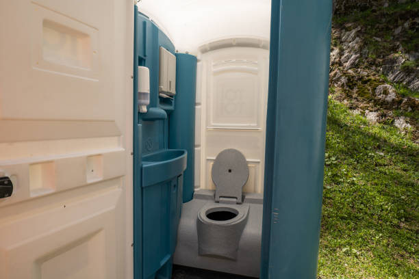 Portable Toilet Options We Offer in Gilbert, IA