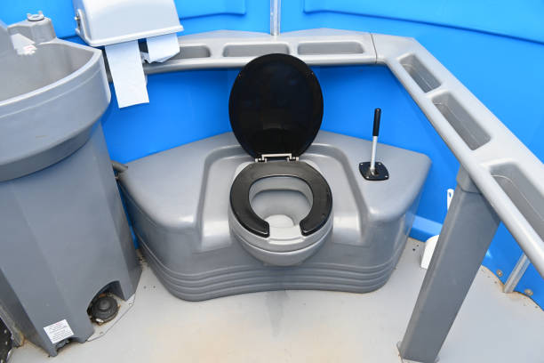 Best Portable toilet rental cost  in Gilbert, IA
